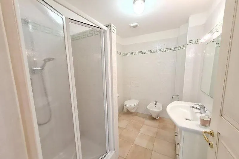 Ombra Verde Resort Rooms & Apartments