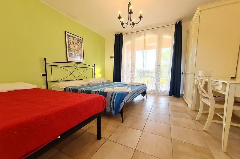 Ombra Verde Resort Rooms & Apartments